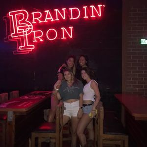 Meet your Posher, Esther